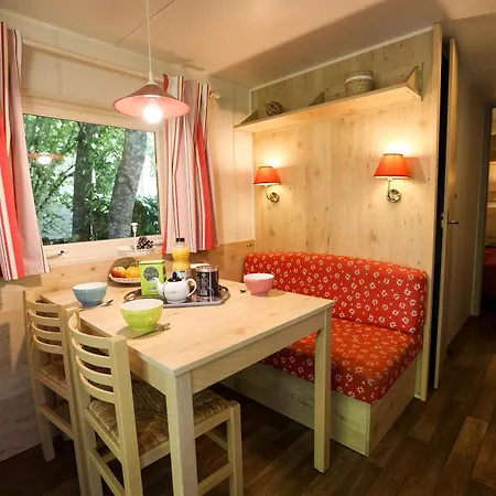 Campeggio Camping Ushuaia Villages Les Cruses