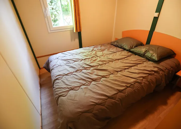 Camping Les Cruses Ribes