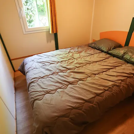 Κάμπινγκ Les Cruses Ribes