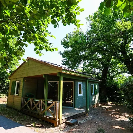 Camping Ushuaïa Villages Les Cruses 3*